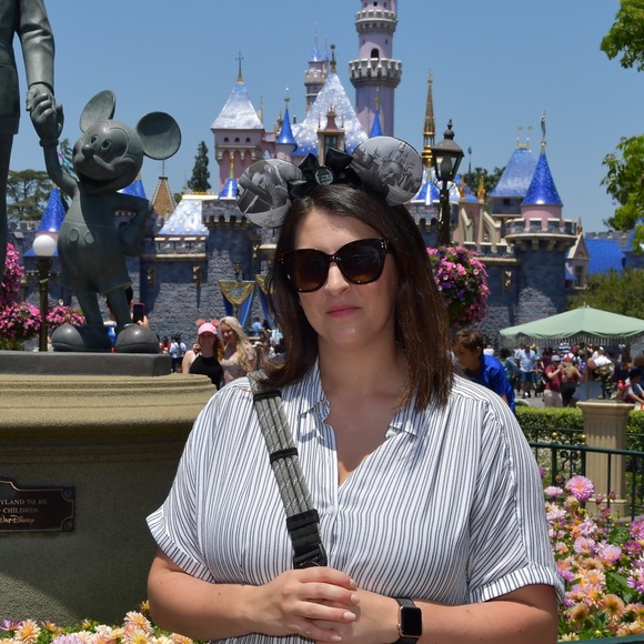 Meet your Posher, Sara - Picture 1 of 1